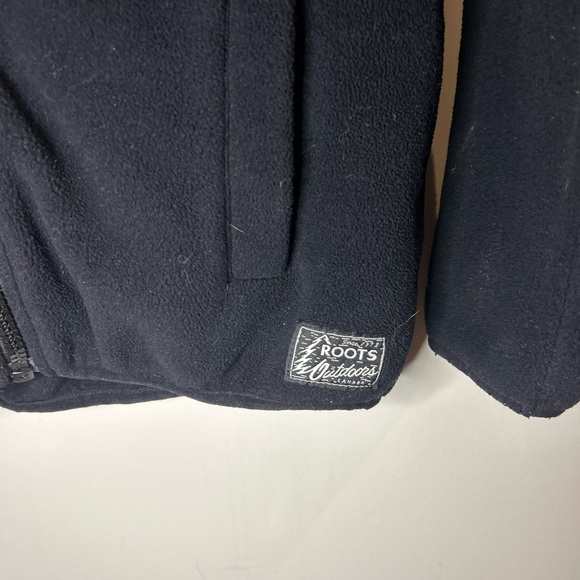 Roots Kids Black Zip-Up Jacket - Picture 2 of 9